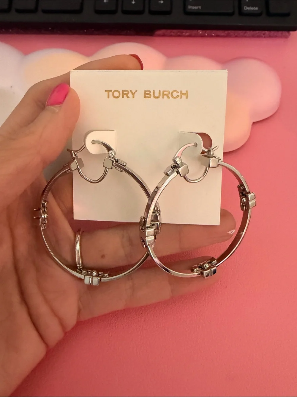 Tory Burch Serif-T Hoop Earrings - NEW